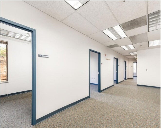 More Photos Of 177-179 Admiral Cochrane Dr, Annapolis Office For Lease