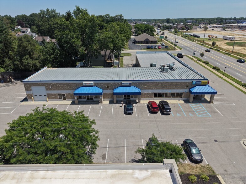 More Photos Of 4735 Lake Michigan Dr NW, Grand Rapids Storefront For Lease