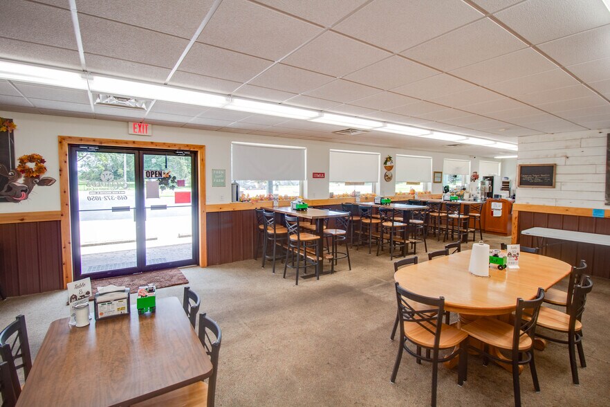 More Photos Of 908 N Main St, Brighton Restaurant For Sale