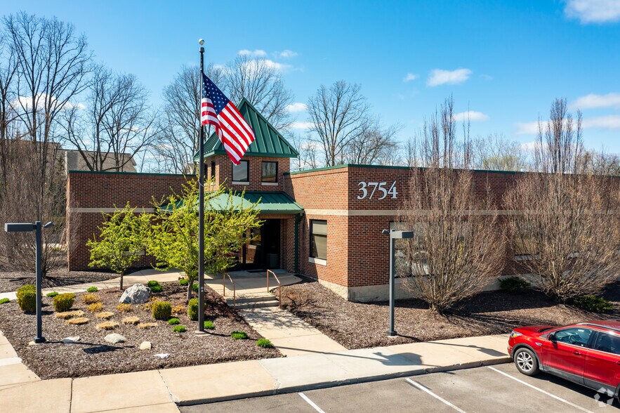 More Photos Of 3754 Ranchero Dr, Ann Arbor Office For Sale