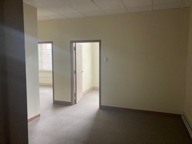 More Photos Of 847 N Main St, Meadville Medical For Lease