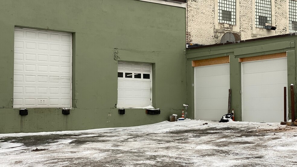 More Photos Of 831 Broad St, Utica Manufacturing For Lease