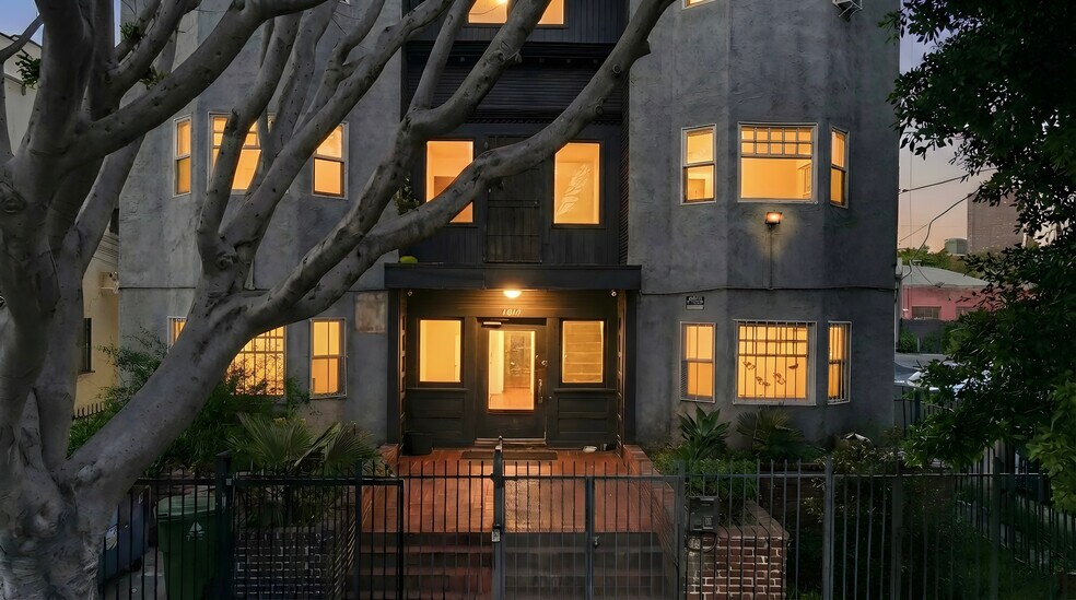 More Photos Of 1513 W 12th Pl, Los Angeles Apartments For Sale