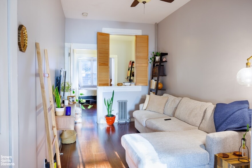 More Photos Of 97 Newell St, Brooklyn Apartments For Sale