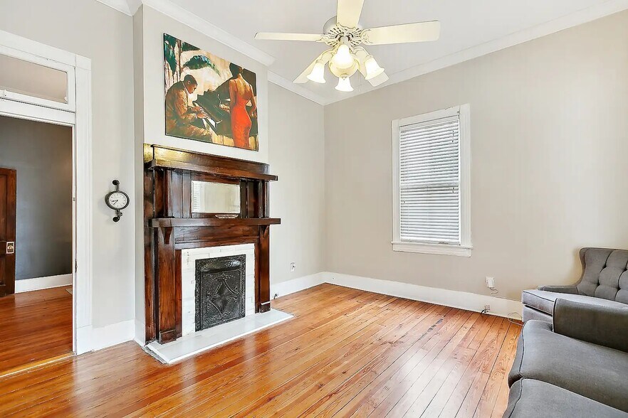 More Photos Of 624 Saint Ferdinand St, New Orleans Office For Sale