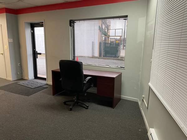 More Photos Of 3310 Sunrise Hwy, Wantagh Office For Sale