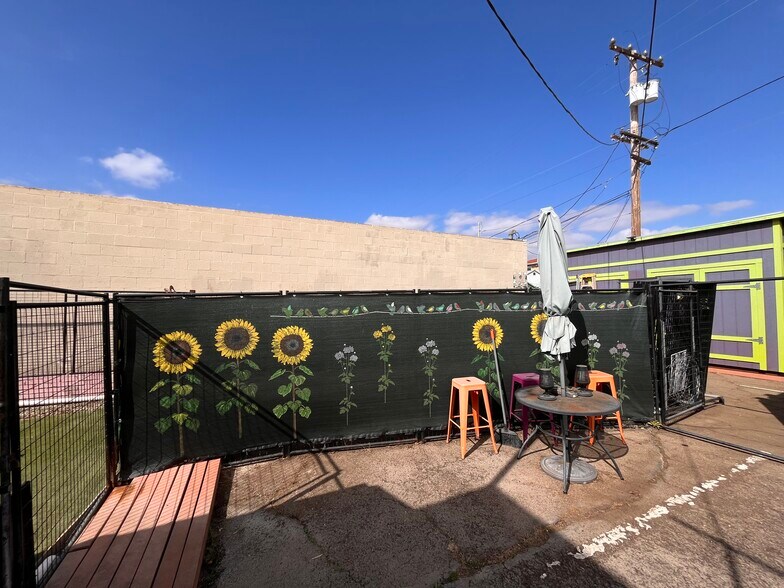 More Photos Of 2144 El Cajon Blvd, San Diego Veterinarian Kennel For Sale