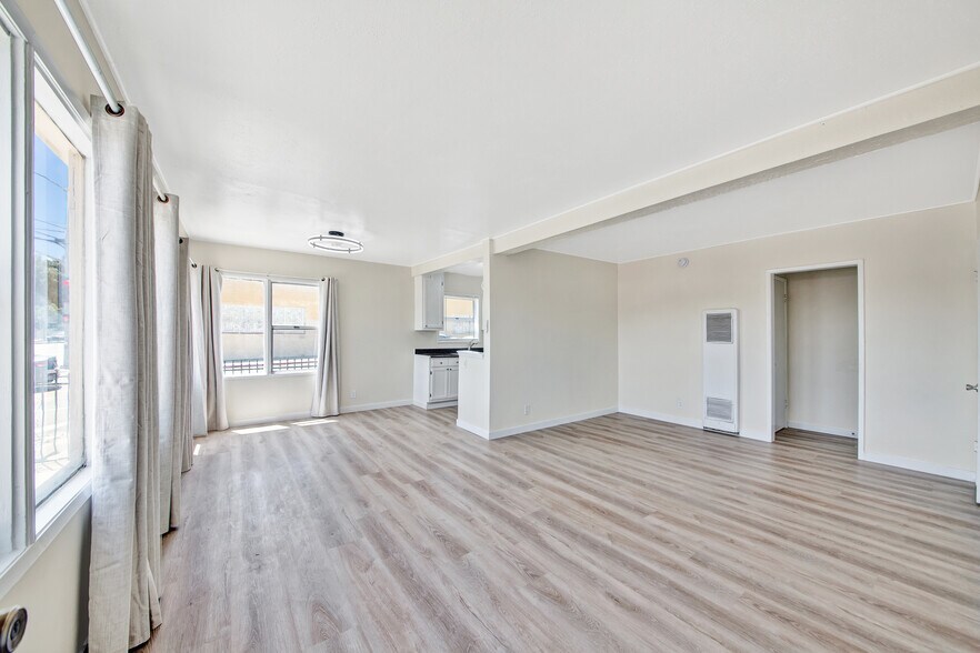 More Photos Of 1475 Venice Blvd, Los Angeles Apartments For Sale