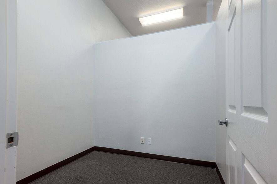 More Photos Of 4639 Clyde Morris Blvd, Port Orange Office For Lease