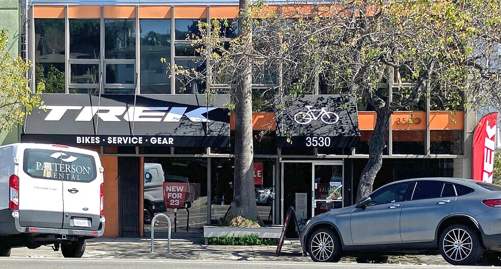 More Photos Of 3929 Grand Ave, Oakland Medical For Lease