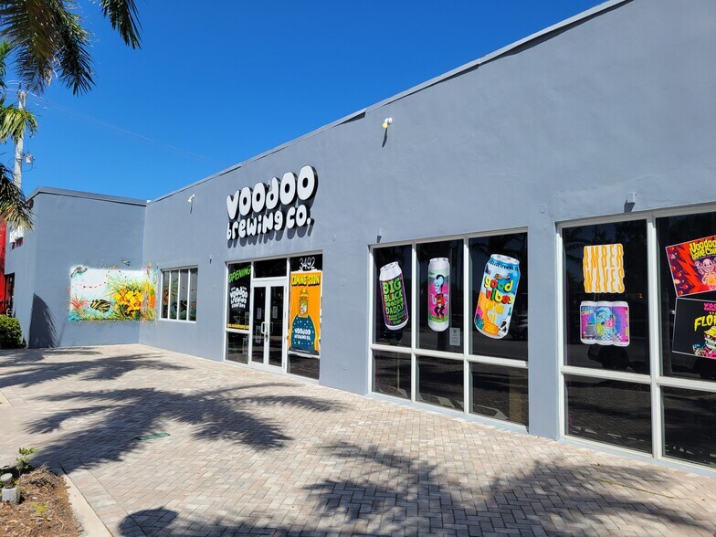 More Photos Of 3492 NE 12th Ave, Oakland Park Restaurant For Sale