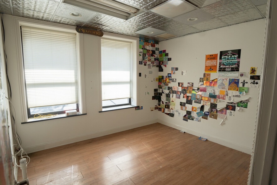 More Photos Of 5-17 Washington St, Norwalk Office For Sale