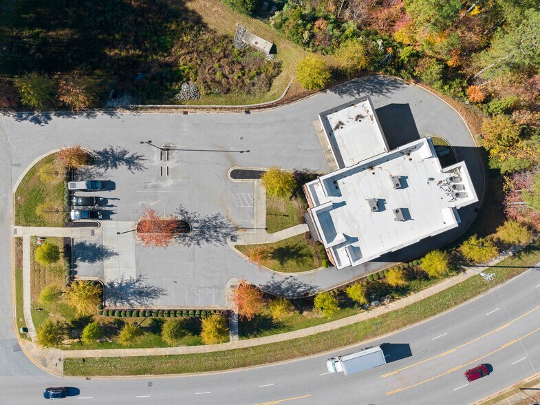More Photos Of 701 Mutual Ct, Raleigh Office For Lease