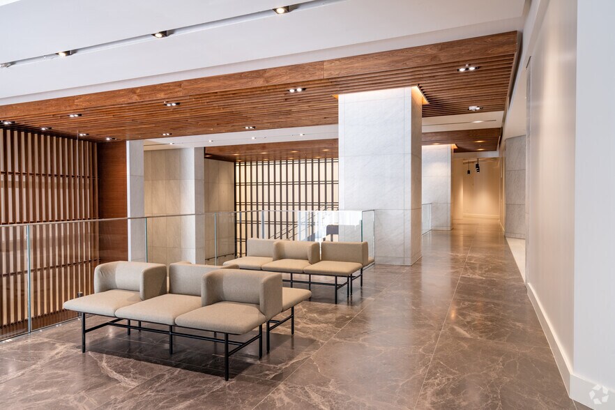 More Photos Of 845 Texas Ave, Houston Office For Lease