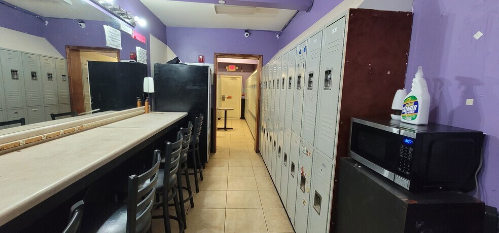 More Photos Of 7565 W 20th Ave, Hialeah Service For Sale