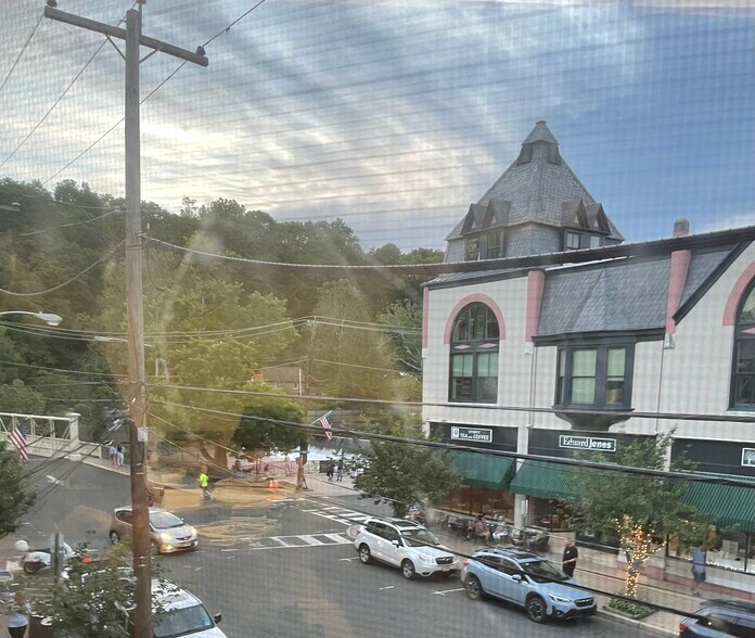 More Photos Of 37 Main St, Clinton Township Storefront Retail Residential For Lease