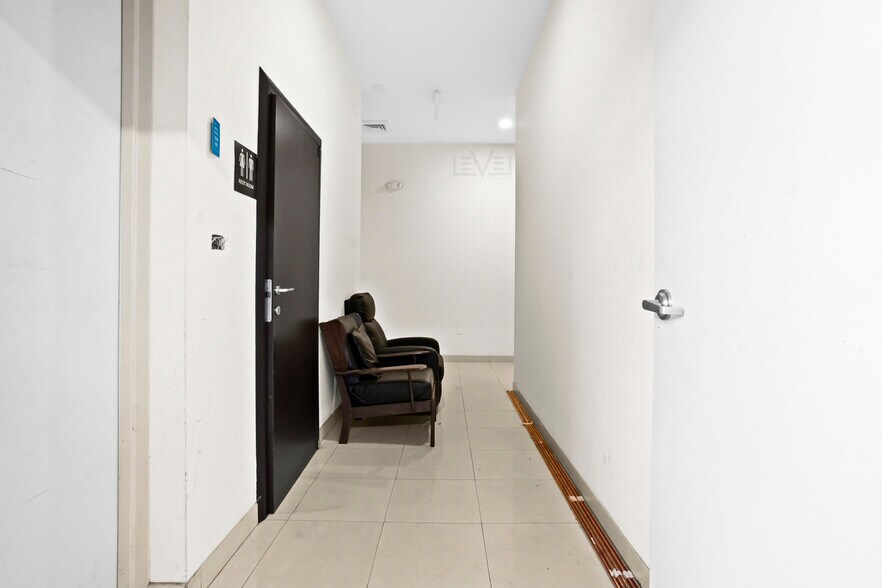 More Photos Of 5401 N Federal Hwy, Fort Lauderdale Freestanding For Sale