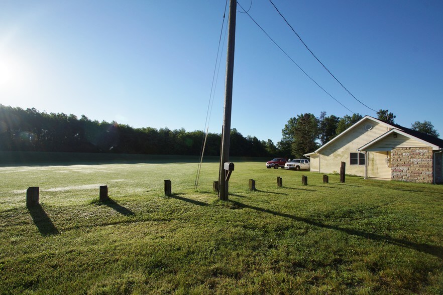 More Photos Of 474 Main St, Brewster Specialty For Sale