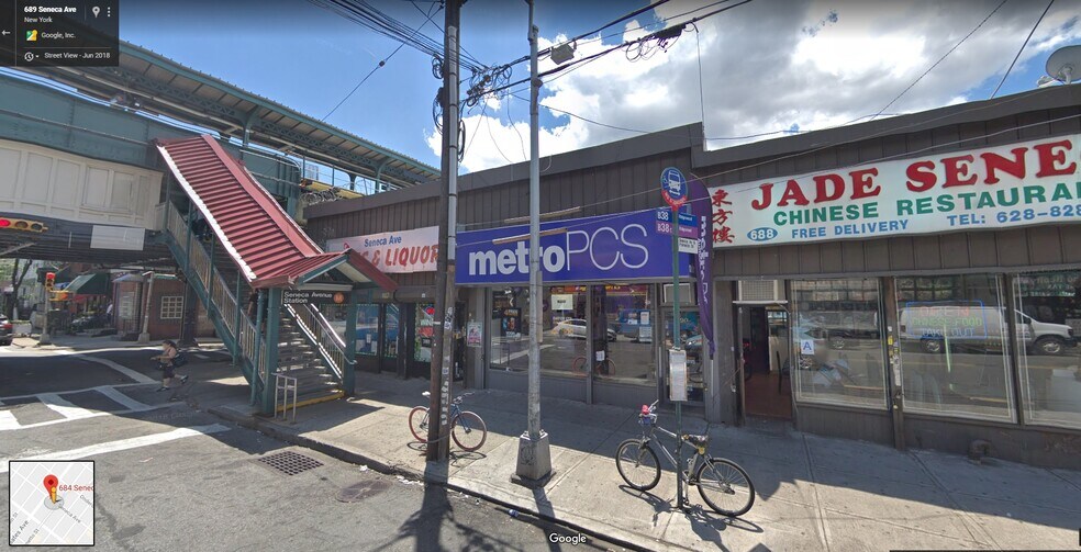 Primary Photo Of 688 Seneca Ave, Ridgewood Restaurant For Lease