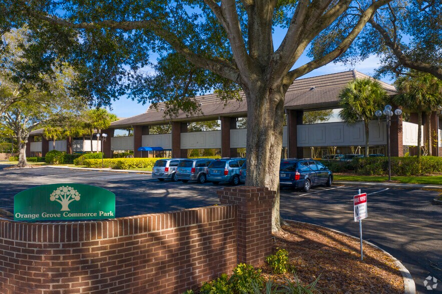 More Photos Of 2807 W Busch Blvd, Tampa Unknown For Lease