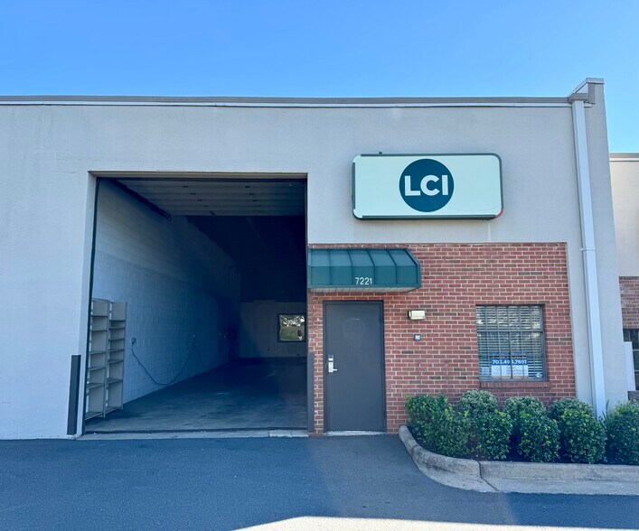 More Photos Of 7210-7242 Nathan Ct, Manassas General Retail For Lease