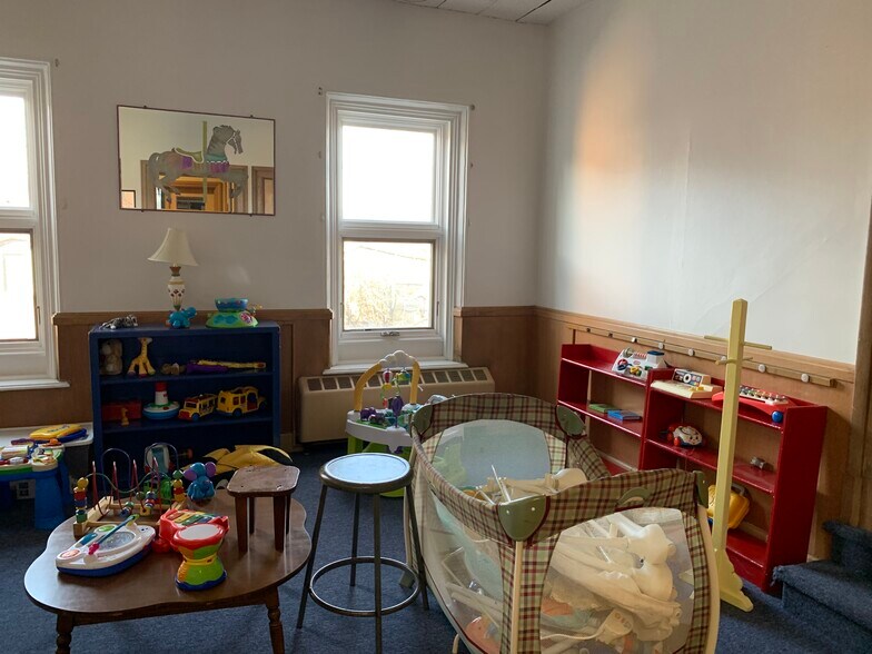 More Photos Of 136 E Main St, Meriden Religious Facility For Sale