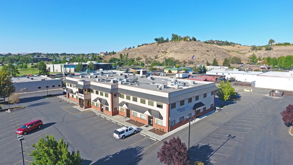 More Photos Of 1200 Chesterly Dr, Yakima Office For Lease