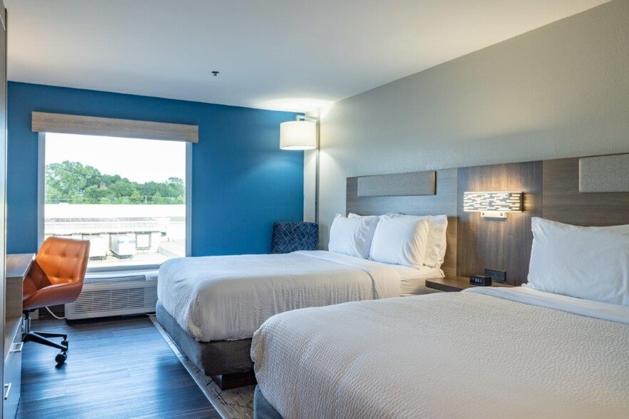 More Photos Of 5696 I 49 N Service Rd, Opelousas Hotel For Sale