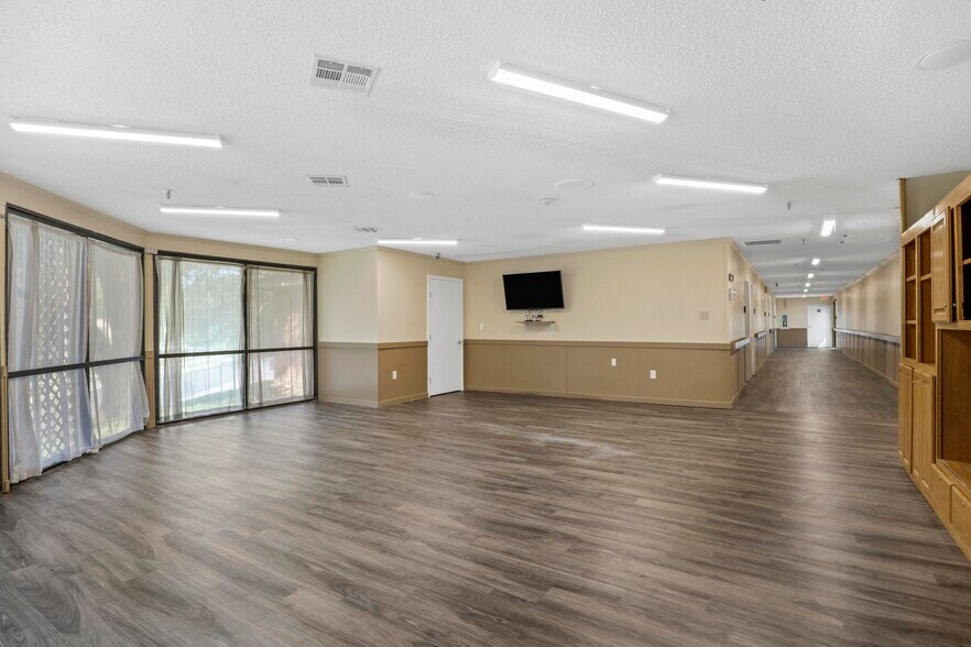 More Photos Of 2601 Tandy Ave, Fort Worth Assisted Living For Sale