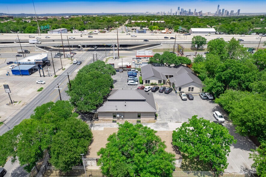 More Photos Of 4409 Menchaca Rd, Austin Medical For Sale