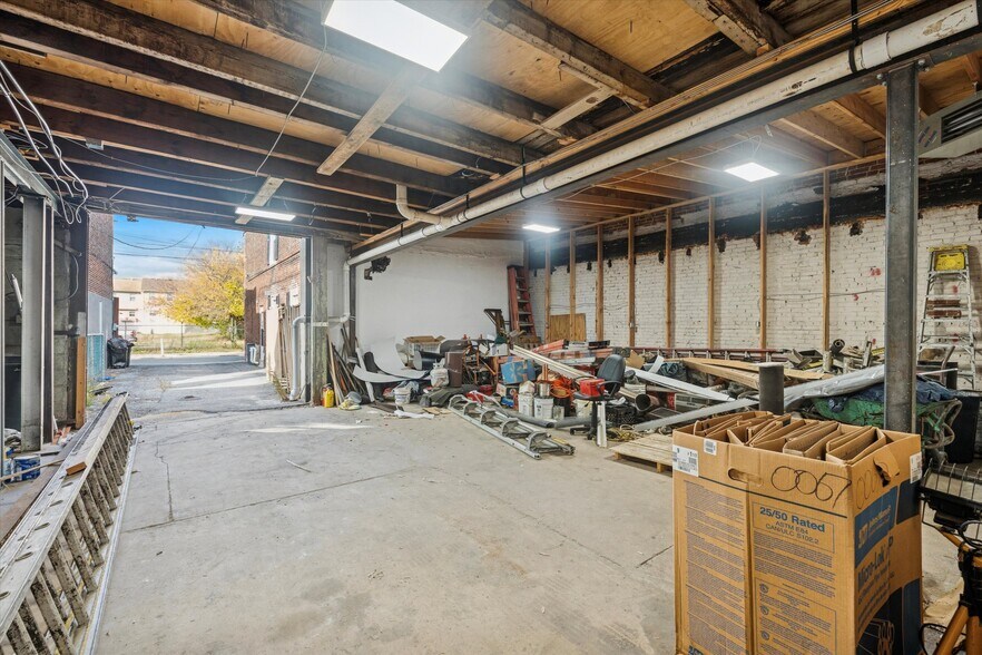 More Photos Of 3605 Salmon St, Philadelphia Industrial For Lease