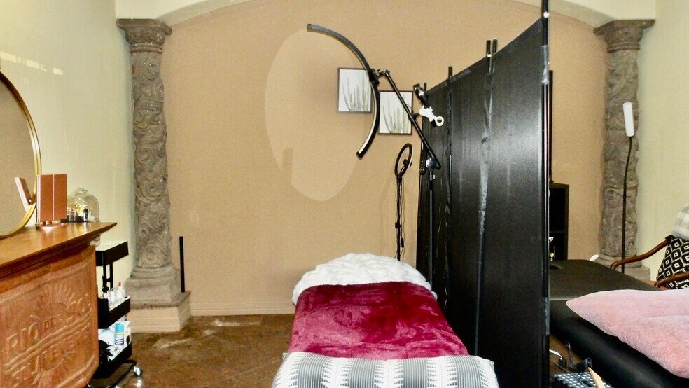 More Photos Of 1906A E Tyler, Harlingen Office For Sale