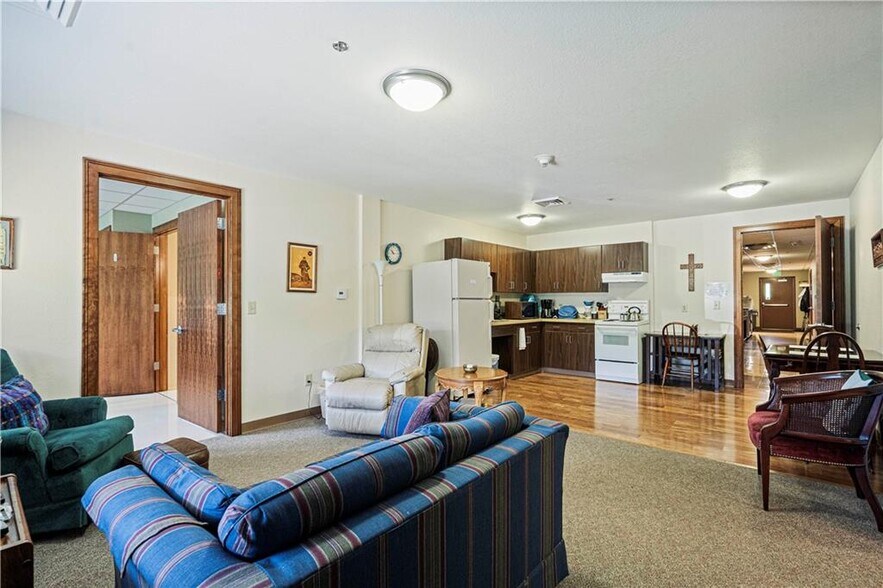 More Photos Of 908 Franciscan Way, Savannah Religious Facility For Sale