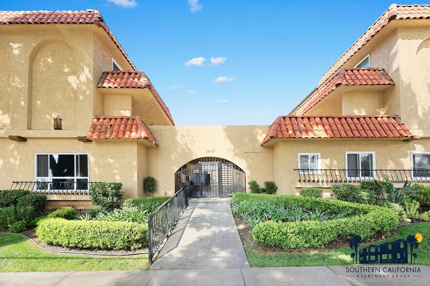 More Photos Of 11447 Broadway, Whittier Apartments For Sale