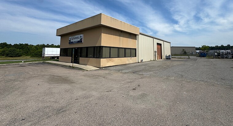 Primary Photo Of 2416 Lanier Rd, Rockville Flex For Lease