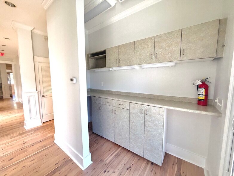 More Photos Of 277 Willbrook Blvd, Pawleys Island Office For Lease
