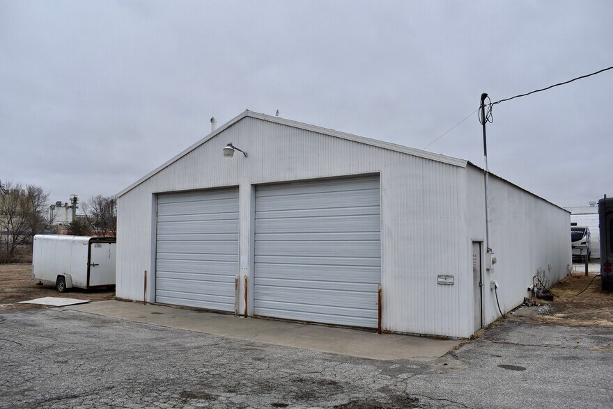 Primary Photo Of 110 30 St, Fremont Warehouse For Sale