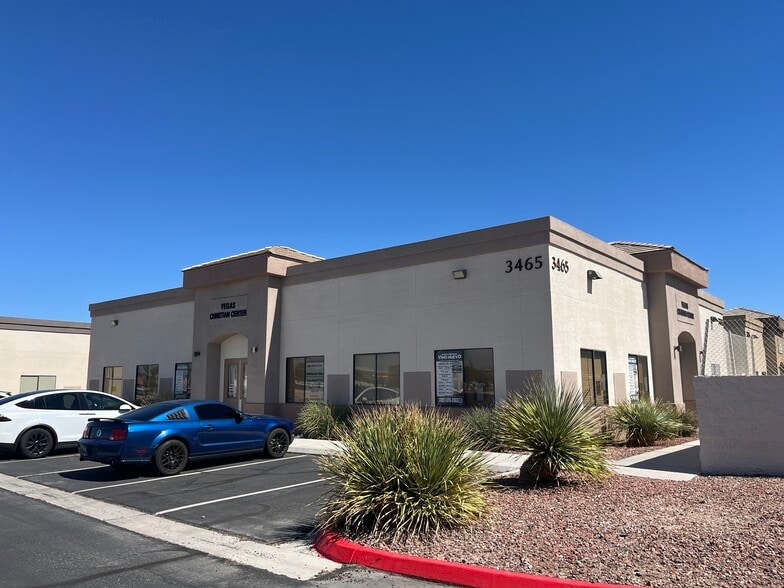 More Photos Of 3465 W Craig Rd, North Las Vegas Office For Sale