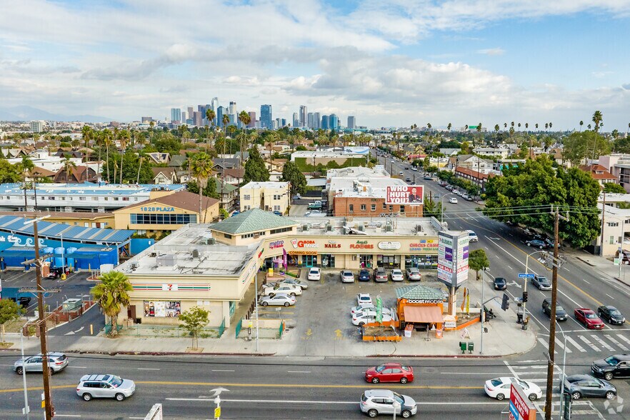 More Photos Of 1870-1890 S Western Ave, Los Angeles Freestanding For Lease