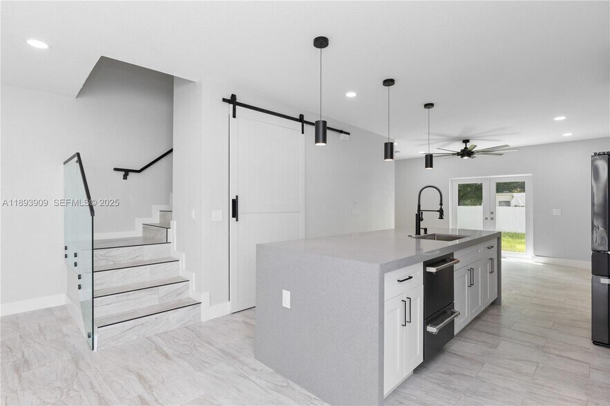 More Photos Of 2742 NW 48th St, Miami Healthcare For Sale