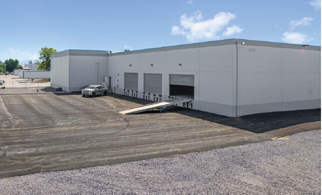 More Photos Of 4707 W Van Buren St, Phoenix Warehouse For Lease