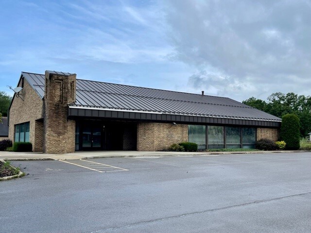 More Photos Of 21159 Paint Blvd, Shippenville Medical For Lease