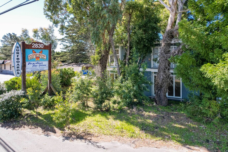 More Photos Of 2830 Cabrillo Hwy N, Half Moon Bay Office For Lease