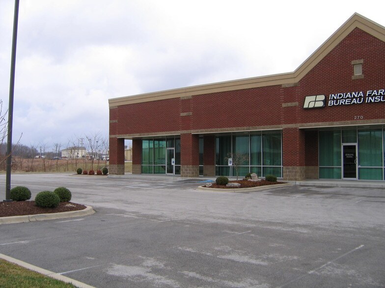 More Photos Of 270 Federal Dr, Corydon Freestanding For Lease