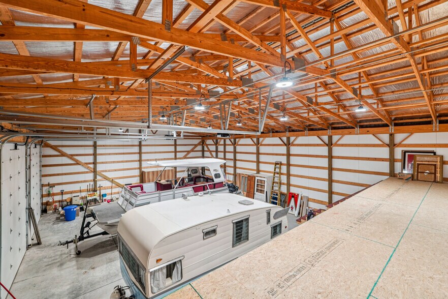 More Photos Of 510 Lillys Bridge Rd, Mount Gilead Flex For Sale