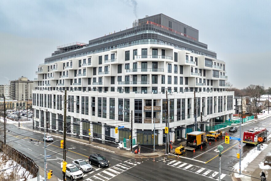 Primary Photo Of 2788 Bathurst St, Toronto Apartments For Lease