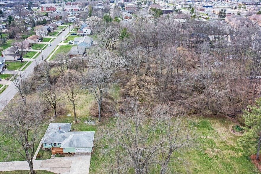 More Photos Of 132-136 Highland Ave, Worthington Land For Sale