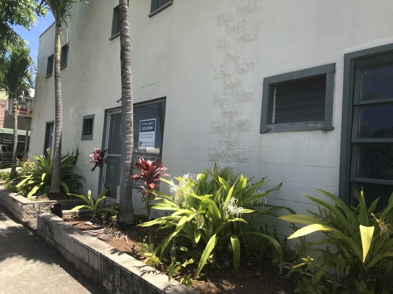 More Photos Of 155 Hamakua Dr, Kailua Freestanding For Lease