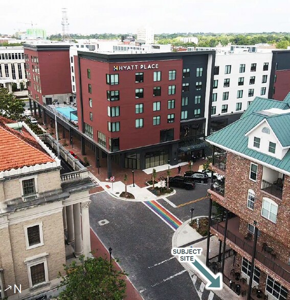 More Photos Of 201 SE 2nd Ave, Gainesville Office Residential For Lease