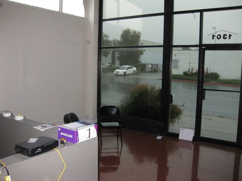 More Photos Of 1301 S Shamrock Ave, Monrovia Manufacturing For Sale